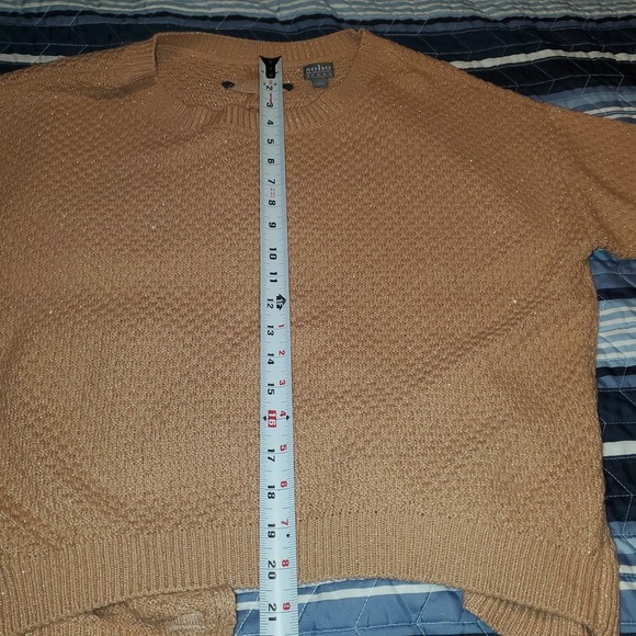 Soho Jeans Sz XS/S Oversized Peachy Brown Silver Metallic Lace Back Sweater - Picture 8 of 8